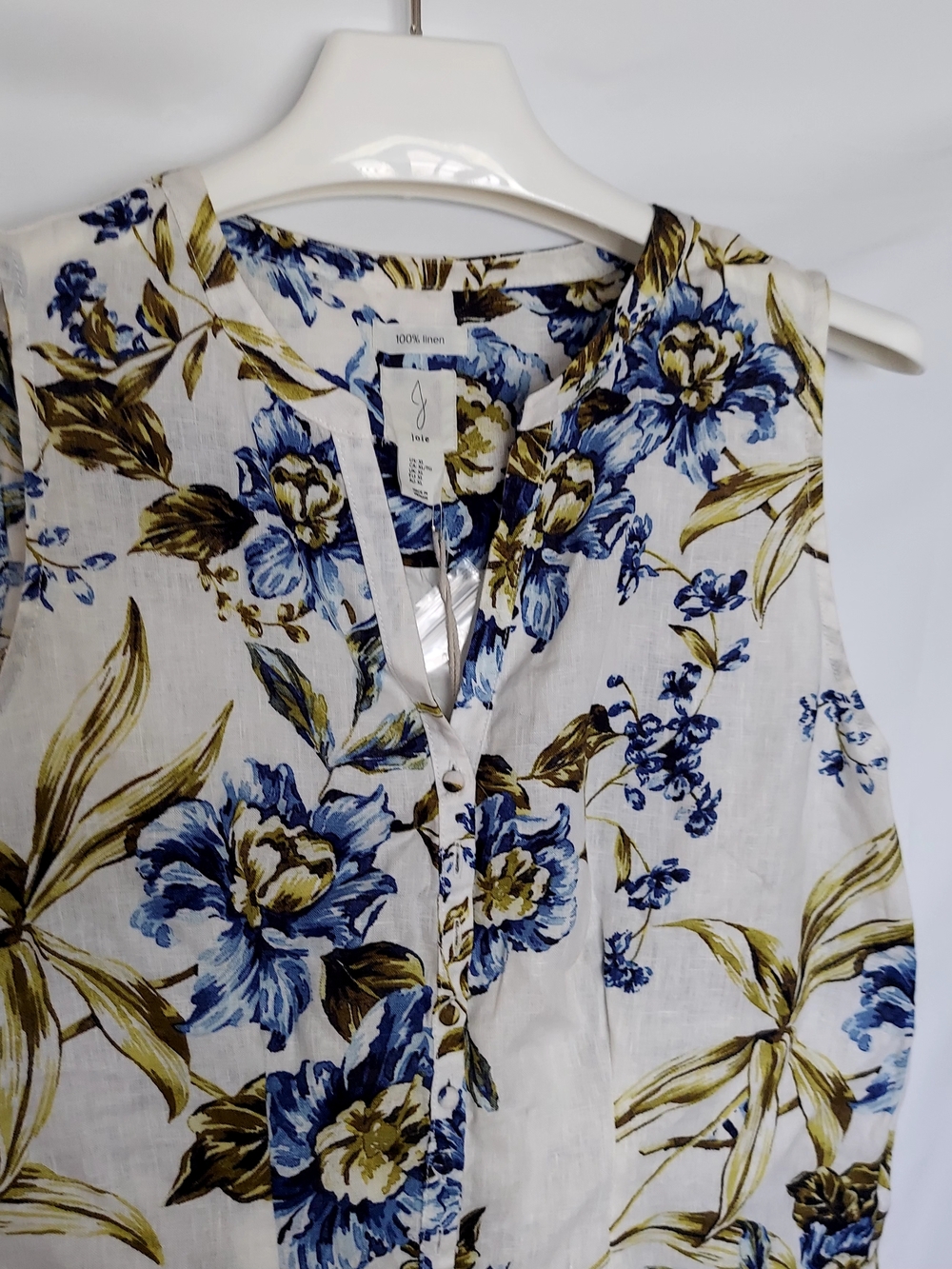 Joie Sleeveless Floral Button-Front Camisole - Blue/Cream/Green - Picture 4 of 7